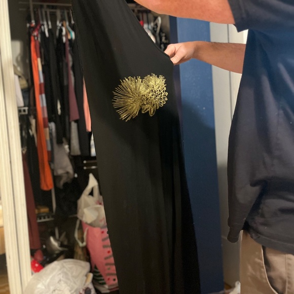 Hawaiian style brand new dress backless one shoulder, long with slit at the calf - Picture 7 of 11